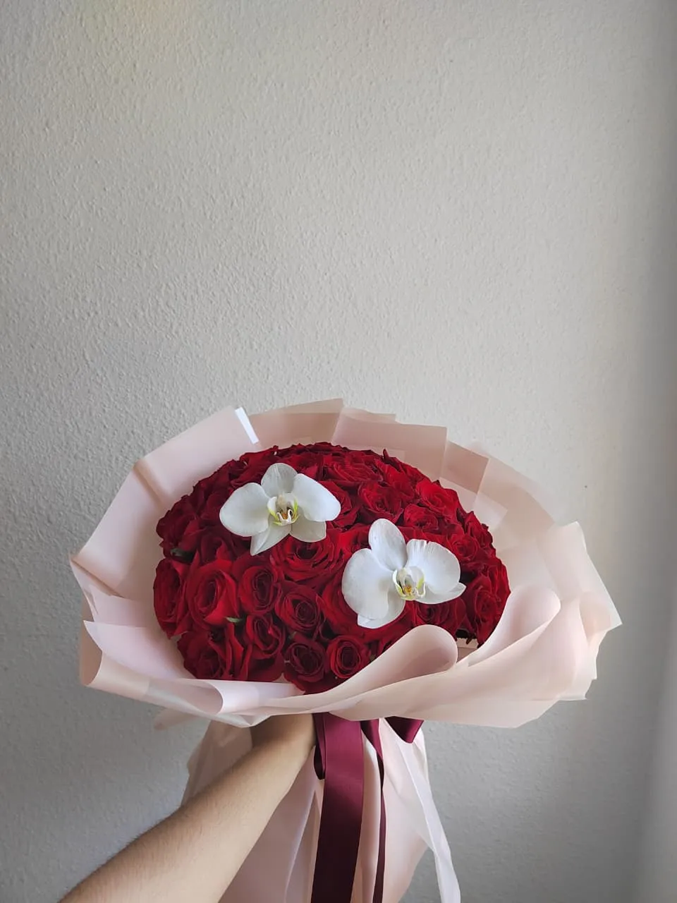 Carmin - flower arrangement from RoseAndRose